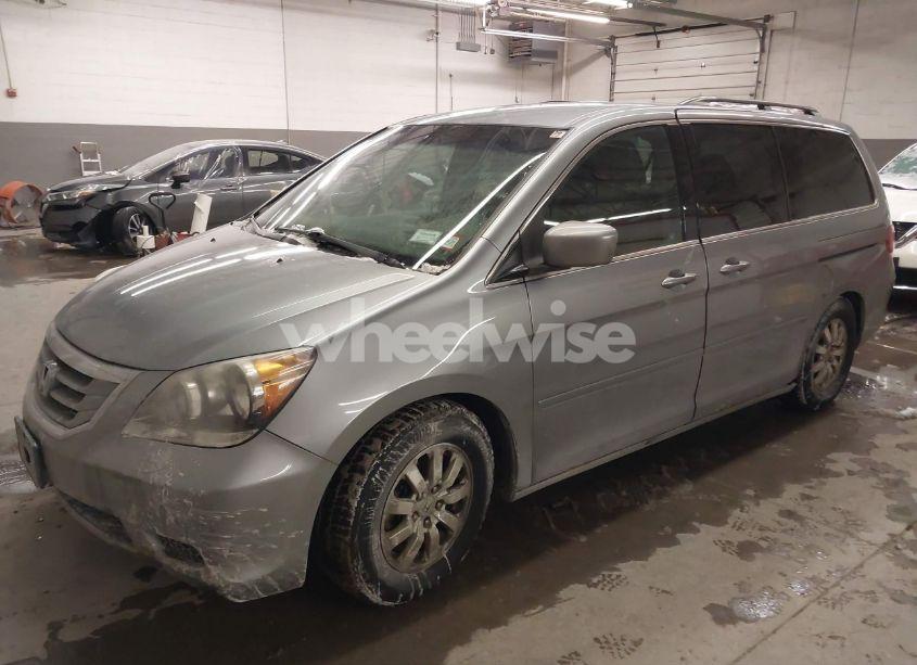 Photo 2 of 2010 Honda Odyssey EX (VIN 5FNRL3H46AB077515)