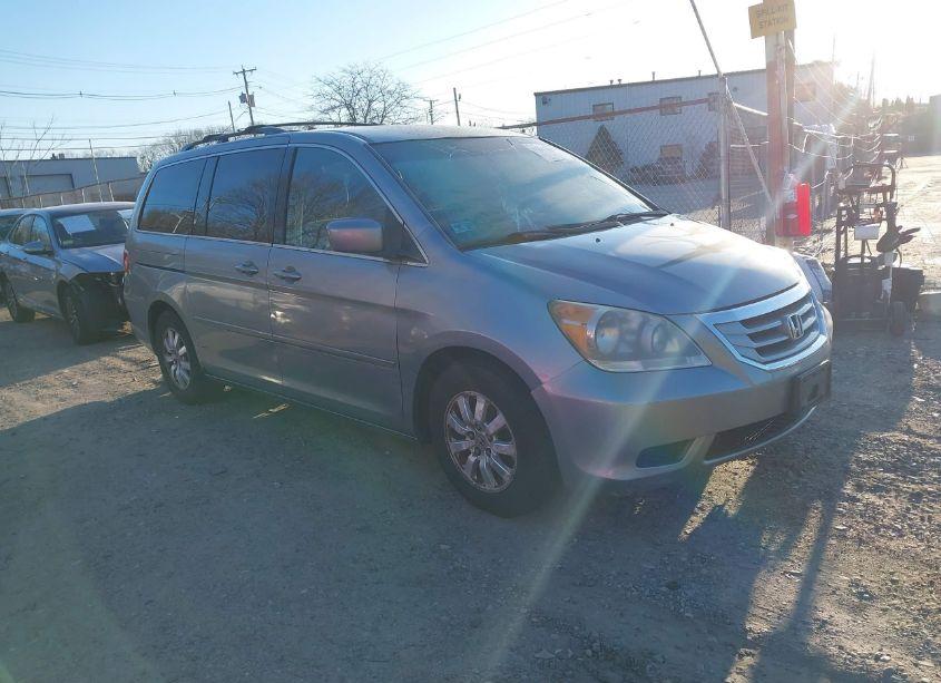 2010 Honda Odyssey EX (VIN 5FNRL3H46AB103837) main photo