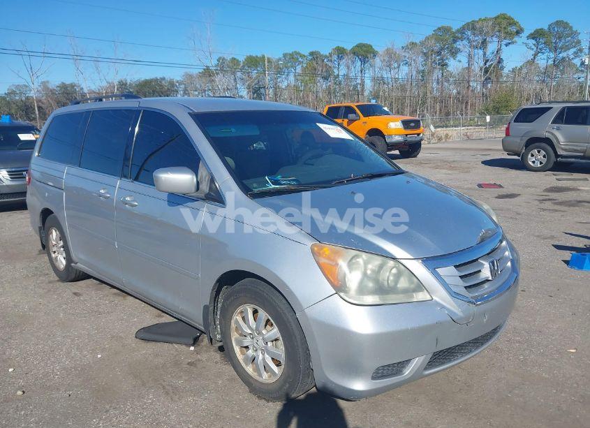 2010 Honda Odyssey EX (VIN 5FNRL3H46AB112490) main photo