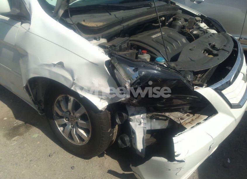 Photo 6 of 2010 Honda Odyssey EX (VIN 5FNRL3H47AB041414)