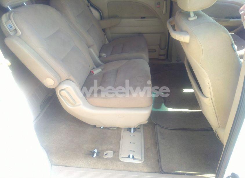 Photo 8 of 2010 Honda Odyssey EX (VIN 5FNRL3H47AB041414)