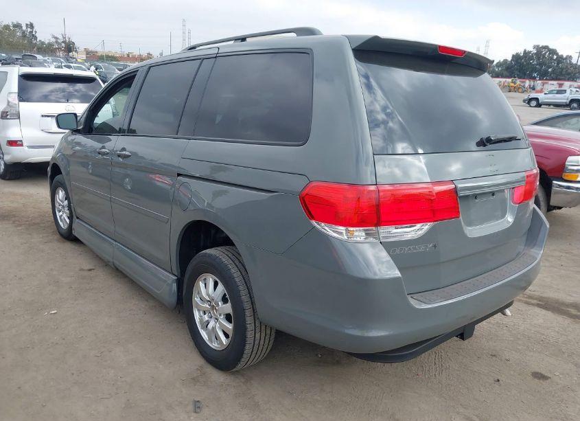 Photo 3 of 2010 Honda Odyssey EX (VIN 5FNRL3H47AB095828)