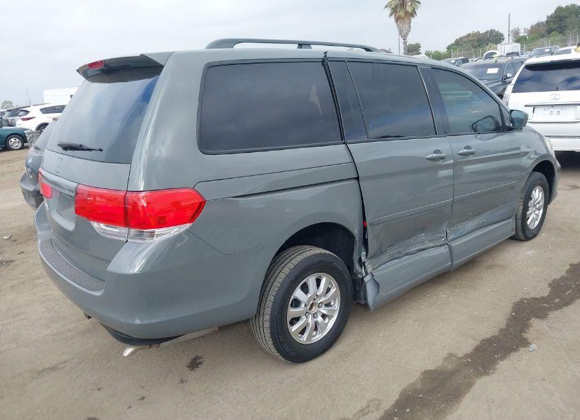 Photo 4 of 2010 Honda Odyssey EX (VIN 5FNRL3H47AB095828)