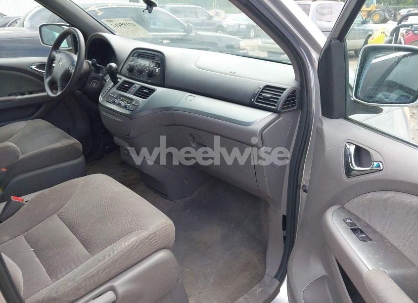 Photo 5 of 2010 Honda Odyssey EX (VIN 5FNRL3H49AB023447)