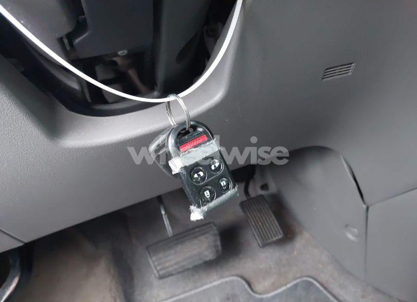 Photo 11 of 2010 Honda Odyssey EX (VIN 5FNRL3H49AB059784)