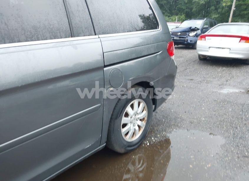 Photo 6 of 2010 Honda Odyssey EX (VIN 5FNRL3H49AB059784)