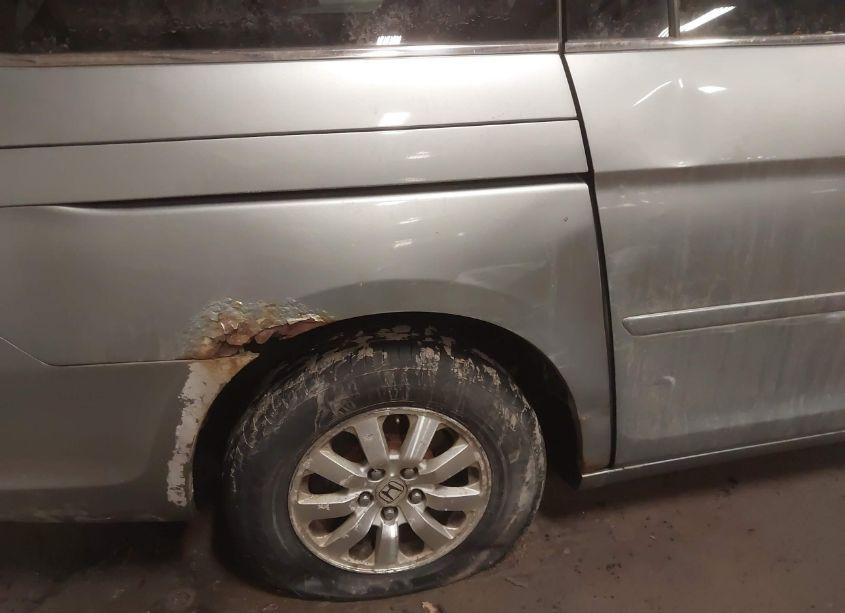 Photo 12 of 2010 Honda Odyssey EX (VIN 5FNRL3H49AB064693)