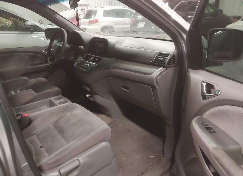 Photo 5 of 2010 Honda Odyssey EX (VIN 5FNRL3H49AB064693)