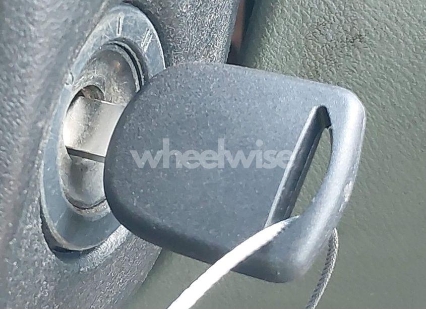 Photo 11 of 2010 Honda Odyssey EX (VIN 5FNRL3H4XAB071670)