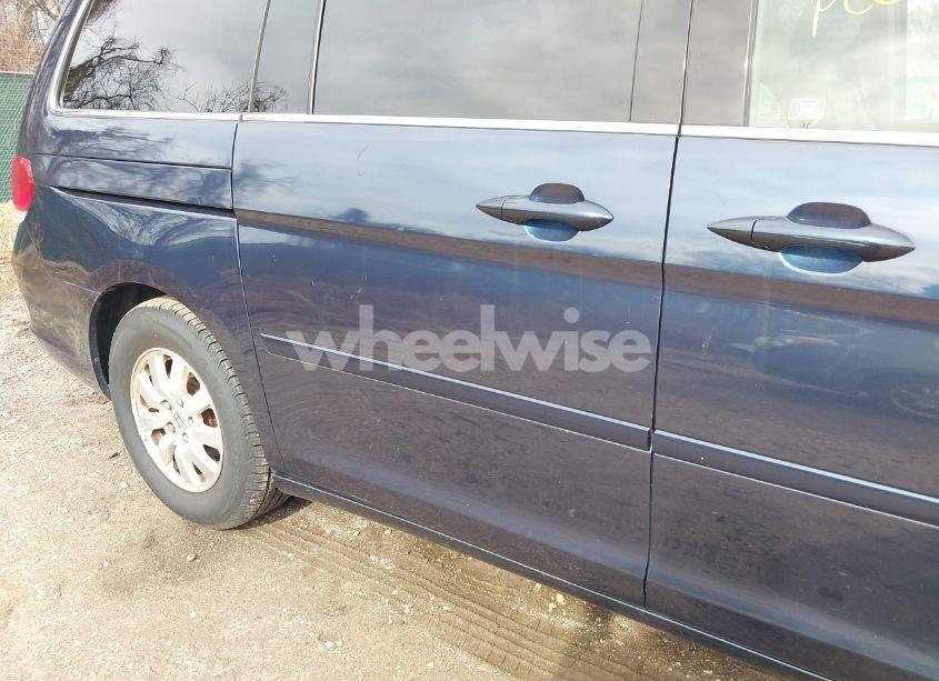 Photo 6 of 2010 Honda Odyssey EX (VIN 5FNRL3H4XAB077582)