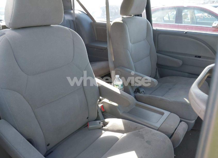 Photo 8 of 2010 Honda Odyssey EX (VIN 5FNRL3H4XAB108328)