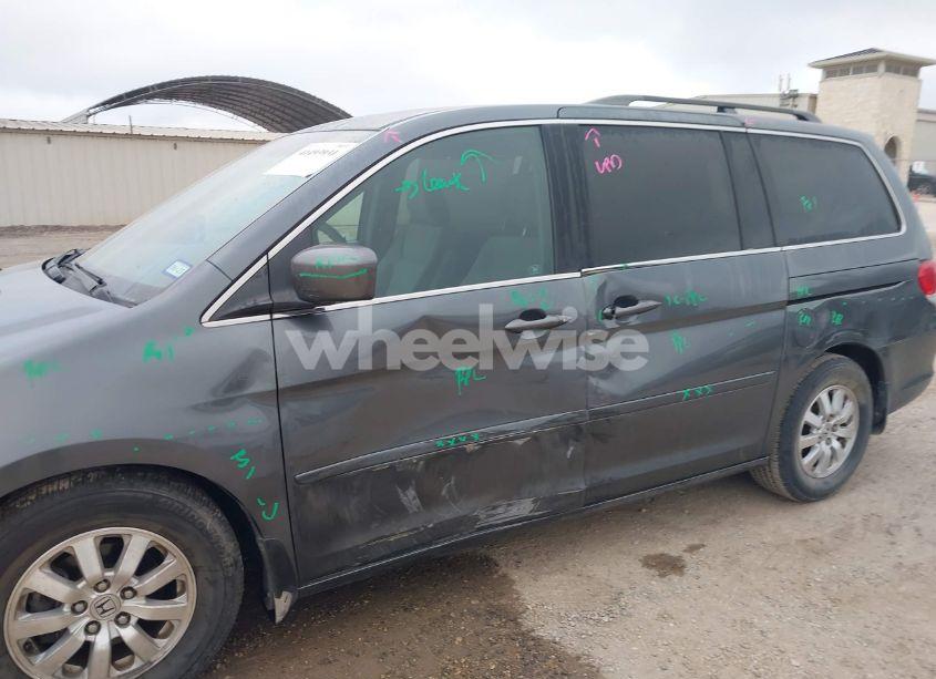 Photo 6 of 2010 Honda Odyssey EX (VIN 5FNRL3H4XAB111407)