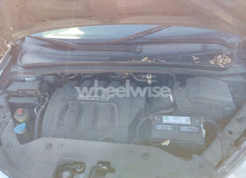 Photo 10 of 2010 Honda Odyssey EX (VIN 5FNRL3H55AB040058)