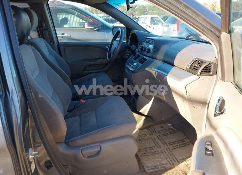 Photo 5 of 2010 Honda Odyssey EX (VIN 5FNRL3H55AB040058)