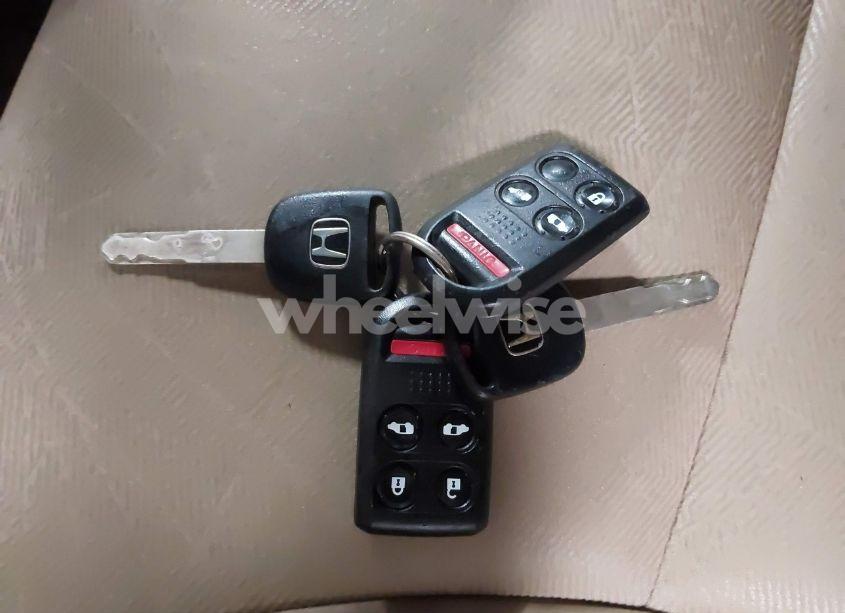 Photo 11 of 2010 Honda Odyssey EX (VIN 5FNRL3H56AB089088)