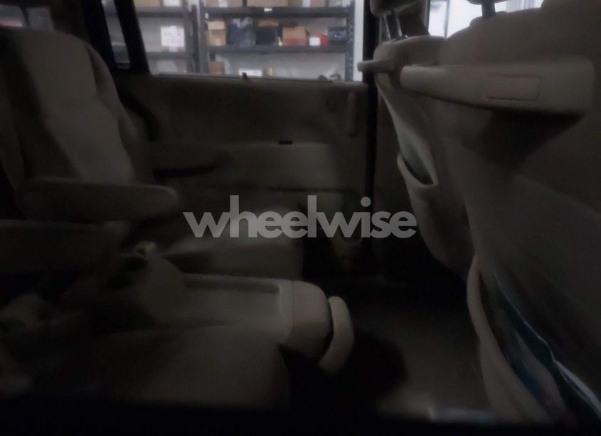 Photo 8 of 2010 Honda Odyssey EX (VIN 5FNRL3H56AB089088)