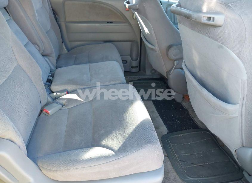 Photo 8 of 2010 Honda Odyssey EX (VIN 5FNRL3H58AB046078)