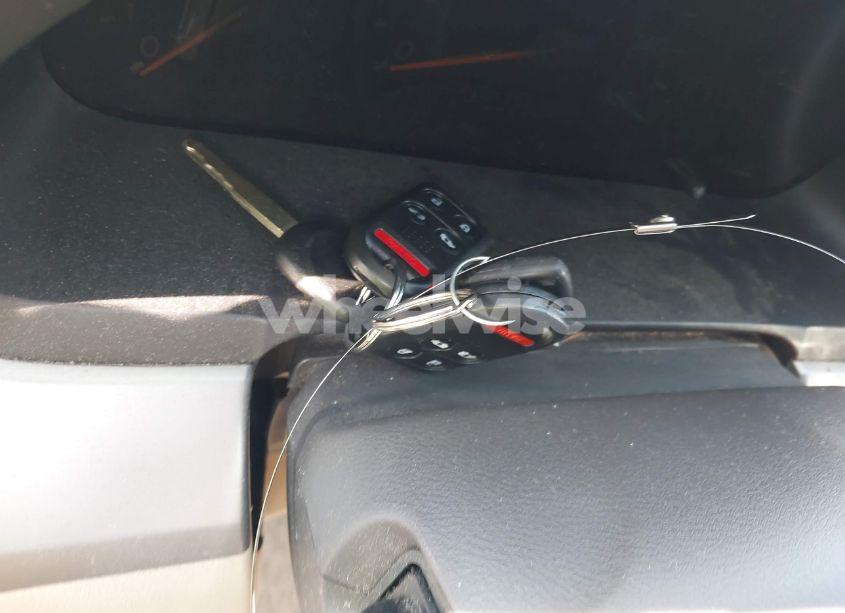 Photo 11 of 2010 Honda Odyssey EX (VIN 5FNRL3H59AB103405)