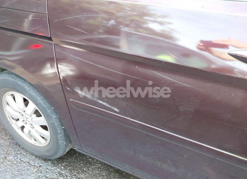 Photo 12 of 2010 Honda Odyssey EX (VIN 5FNRL3H59AB103405)