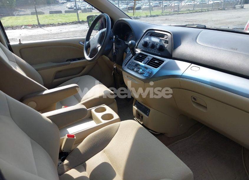 Photo 5 of 2010 Honda Odyssey EX (VIN 5FNRL3H59AB103405)