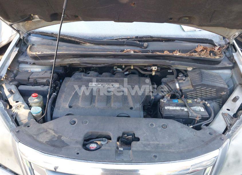 Photo 10 of 2010 Honda Odyssey EX-L (VIN 5FNRL3H60AB016484)