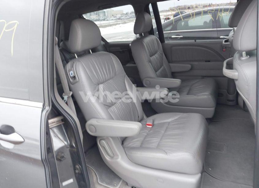 Photo 8 of 2010 Honda Odyssey EX-L (VIN 5FNRL3H60AB092268)