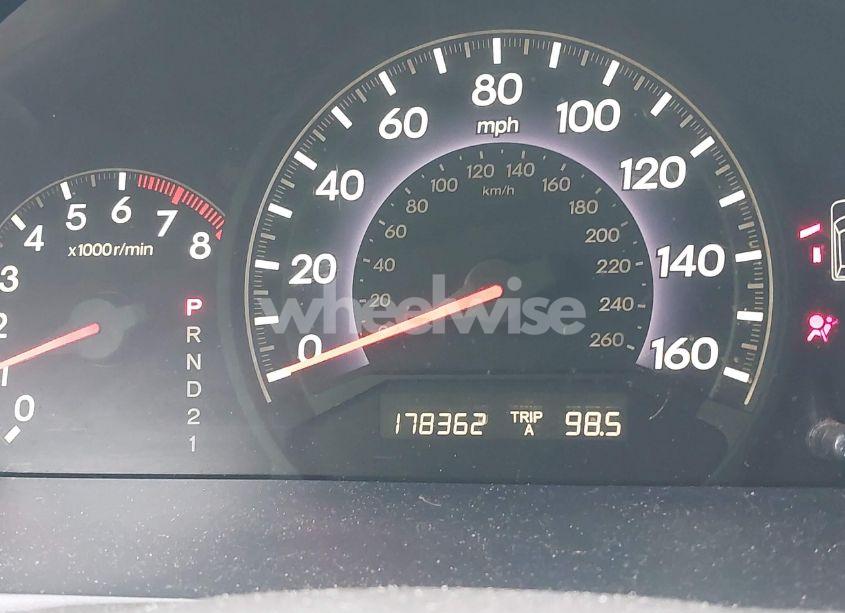 Photo 15 of 2010 Honda Odyssey EX-L (VIN 5FNRL3H60AB104600)