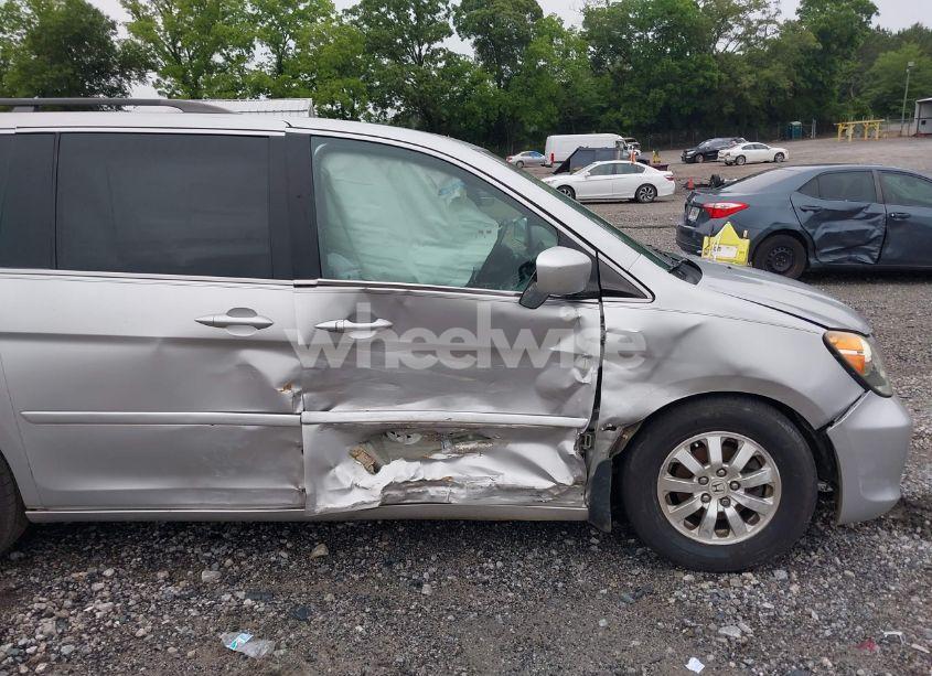 Photo 6 of 2010 Honda Odyssey EX-L (VIN 5FNRL3H60AB104600)