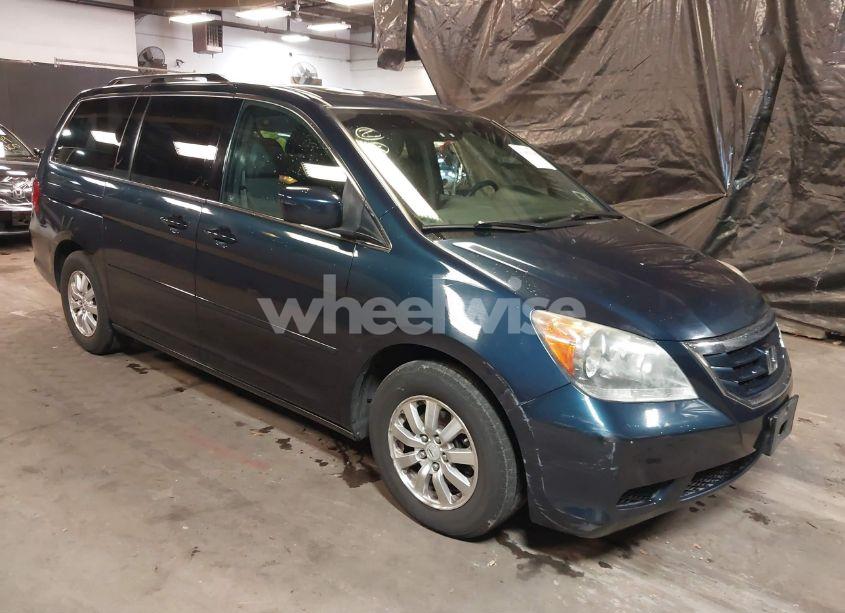 2010 Honda Odyssey EX-L (VIN 5FNRL3H61AB030734) main photo