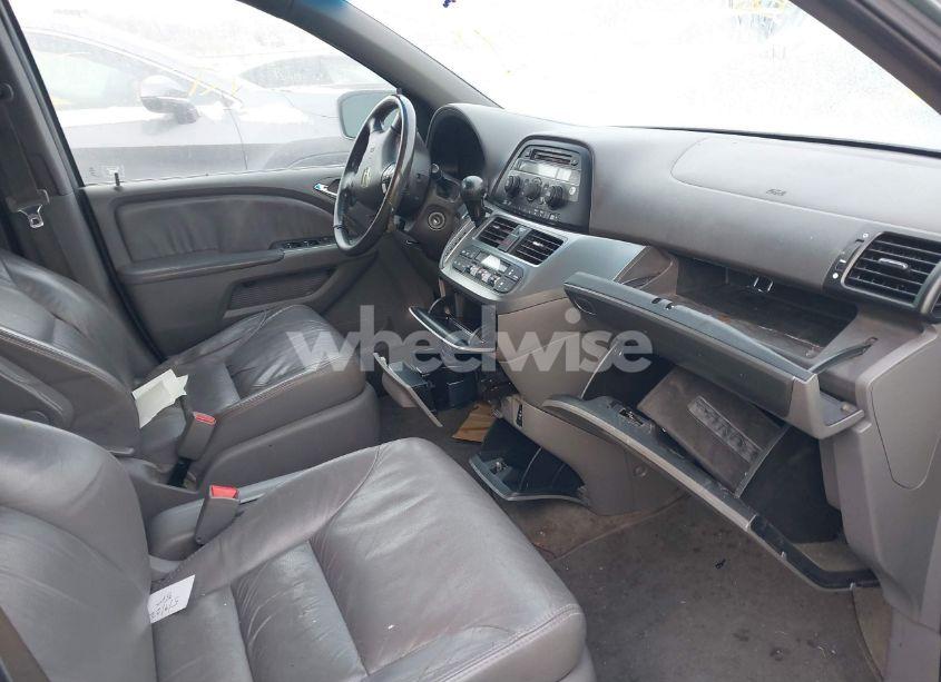 Photo 5 of 2010 Honda Odyssey EX-L (VIN 5FNRL3H61AB067721)