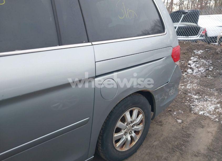 Photo 6 of 2010 Honda Odyssey EX-L (VIN 5FNRL3H61AB067721)