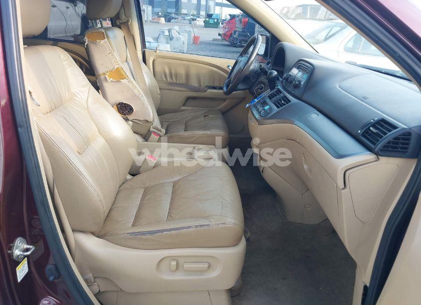 Photo 5 of 2010 Honda Odyssey EX-L (VIN 5FNRL3H61AB087080)