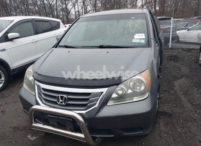 Photo 6 of 2010 Honda Odyssey EX-L (VIN 5FNRL3H62AB081921)