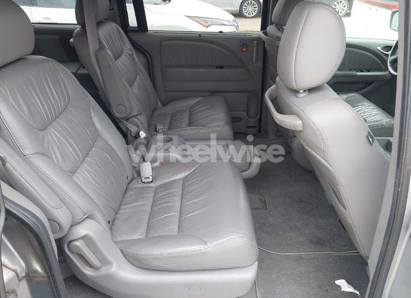 Photo 8 of 2010 Honda Odyssey EX-L (VIN 5FNRL3H62AB102606)