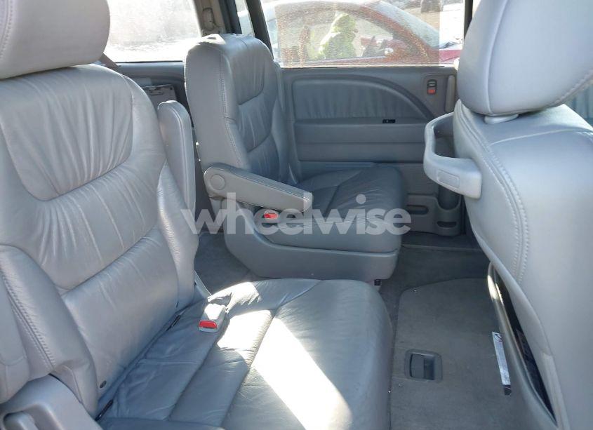 Photo 8 of 2010 Honda Odyssey EX-L (VIN 5FNRL3H63AB006385)