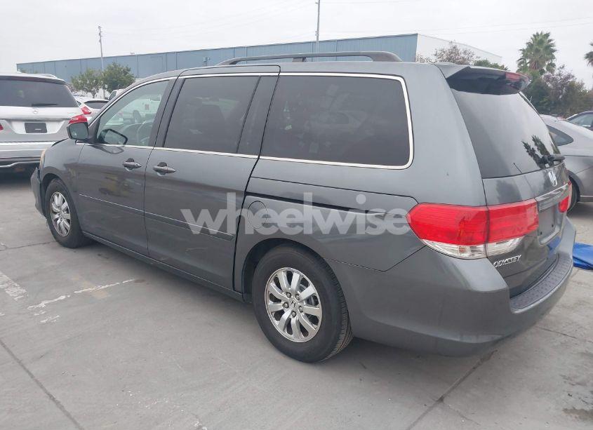 Photo 3 of 2010 Honda Odyssey EX-L (VIN 5FNRL3H63AB034090)