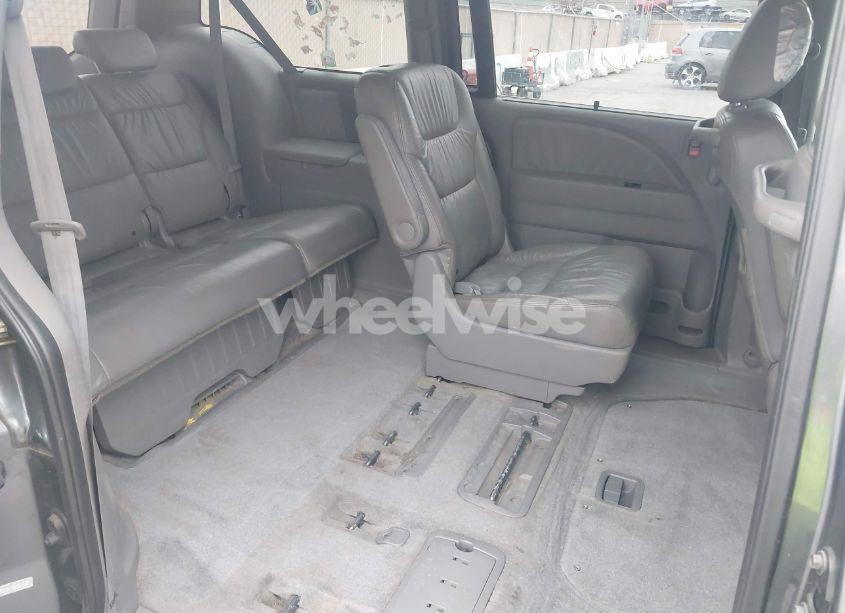 Photo 8 of 2010 Honda Odyssey EX-L (VIN 5FNRL3H63AB034090)