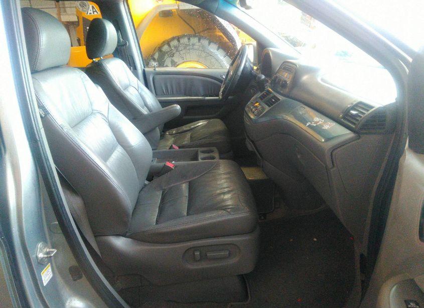 Photo 5 of 2010 Honda Odyssey EX-L (VIN 5FNRL3H63AB039600)