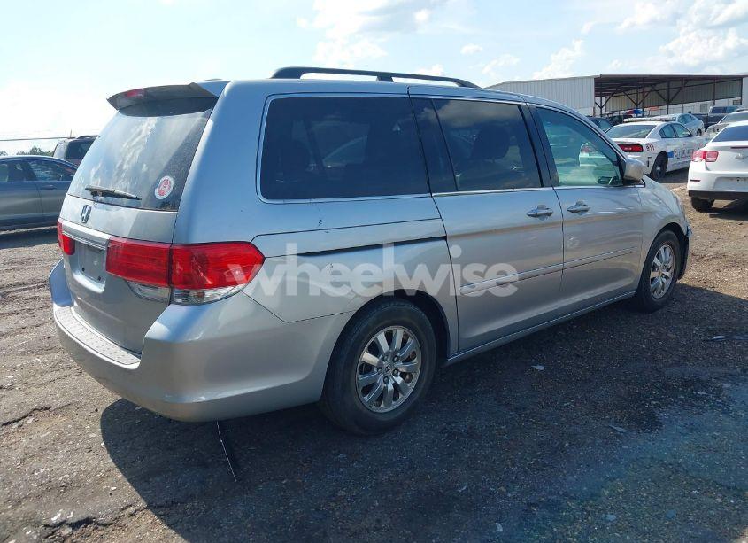 Photo 4 of 2010 Honda Odyssey EX-L (VIN 5FNRL3H63AB081104)