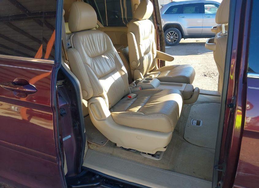 Photo 8 of 2010 Honda Odyssey EXL (VIN 5FNRL3H63AB100847)