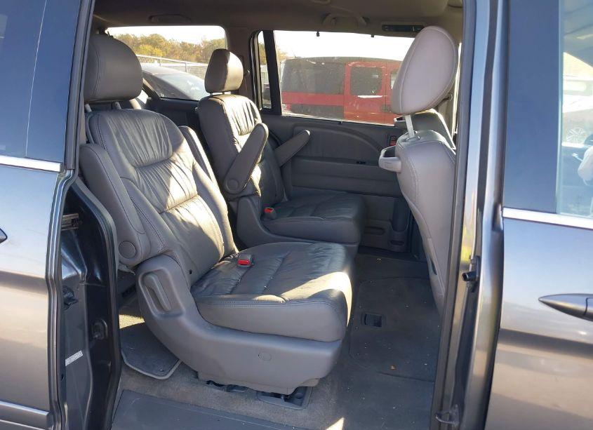 Photo 8 of 2010 Honda Odyssey EX-L (VIN 5FNRL3H64AB011319)