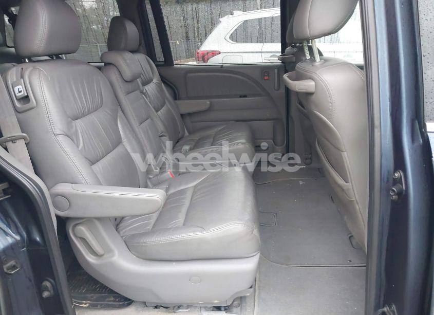 Photo 8 of 2010 Honda Odyssey EX-L (VIN 5FNRL3H64AB043509)