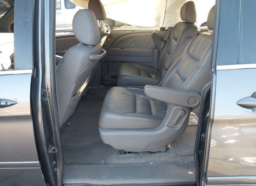 Photo 8 of 2010 Honda Odyssey EX-L (VIN 5FNRL3H64AB044532)