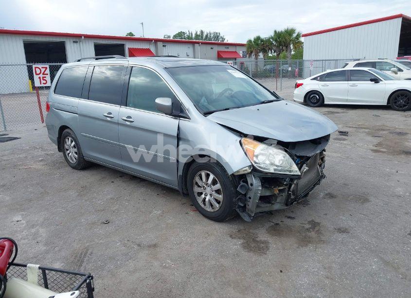 2010 Honda Odyssey EX-L (VIN 5FNRL3H65AB011099) main photo