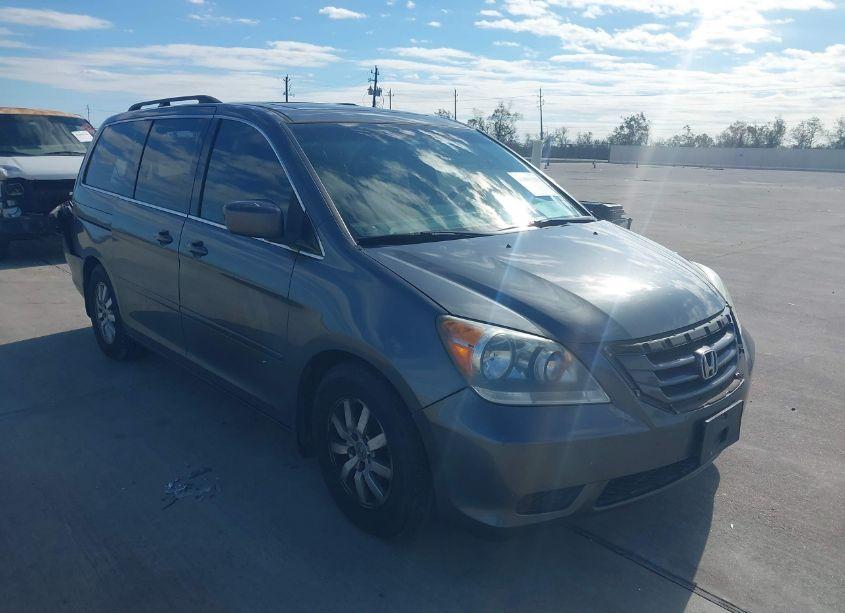 2010 Honda Odyssey EX-L (VIN 5FNRL3H65AB011667) main photo