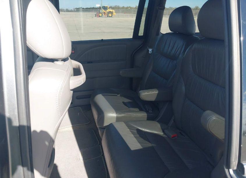 Photo 8 of 2010 Honda Odyssey EX-L (VIN 5FNRL3H65AB011667)