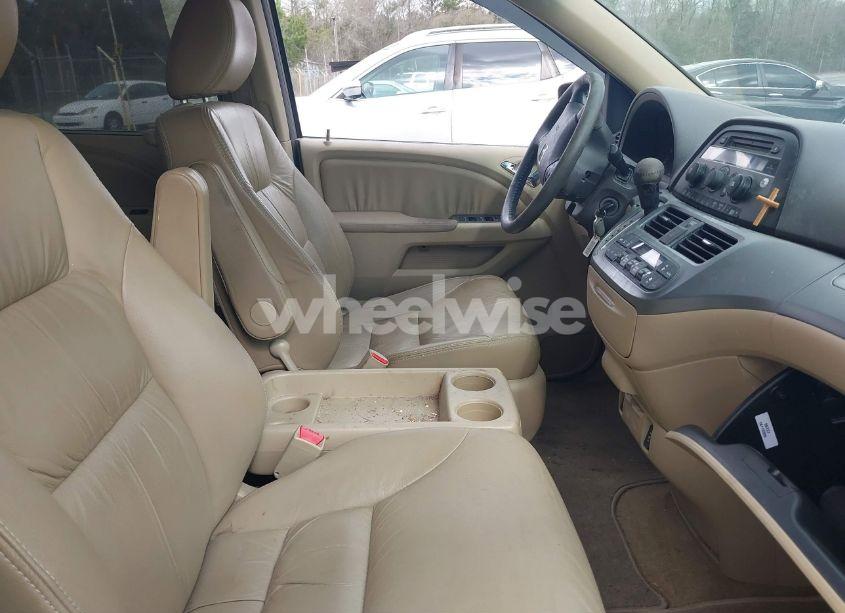 Photo 5 of 2010 Honda Odyssey EX-L (VIN 5FNRL3H65AB049111)