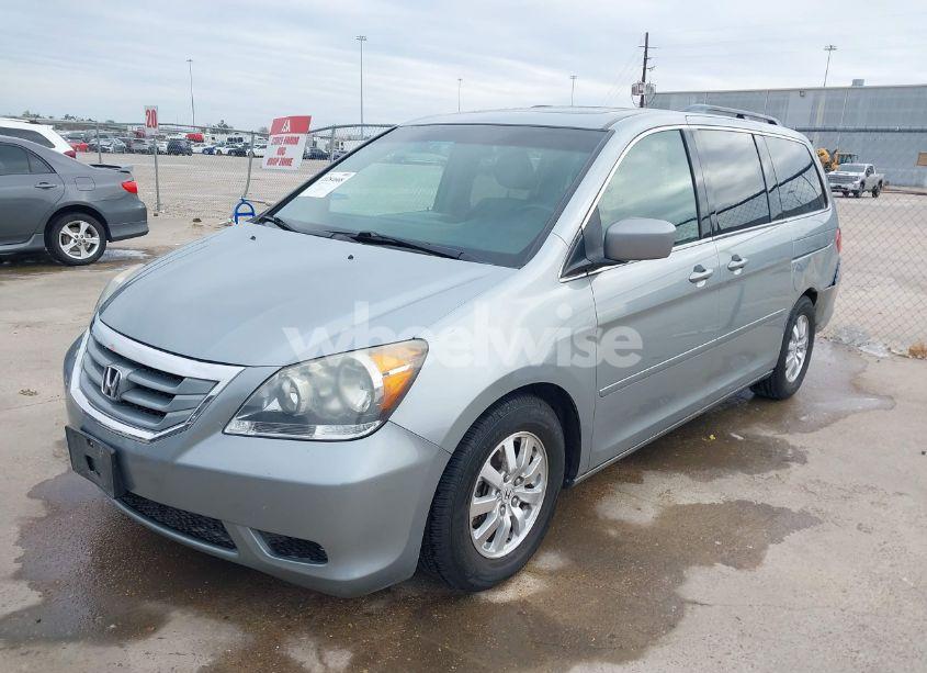 Photo 2 of 2010 Honda Odyssey EX-L (VIN 5FNRL3H65AB056818)