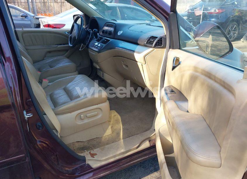 Photo 5 of 2010 Honda Odyssey EX-L (VIN 5FNRL3H65AB064479)