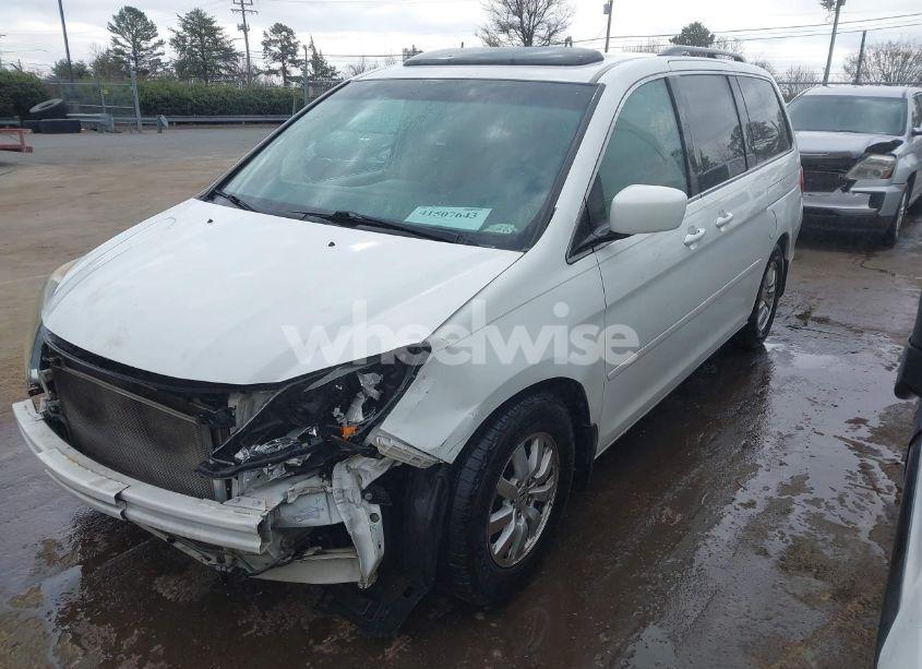 Photo 2 of 2010 Honda Odyssey EX-L (VIN 5FNRL3H65AB069293)